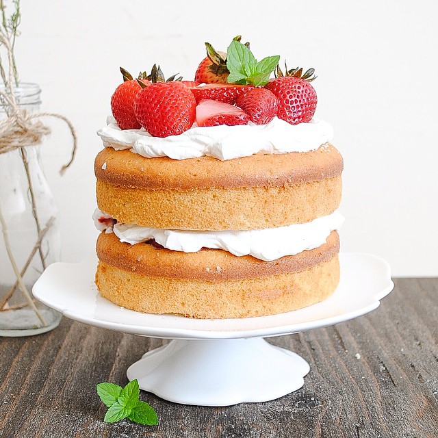 Strawberry And Whipped Cream Naked Cake By Jocelyndchen Quick Easy Recipe The Feedfeed