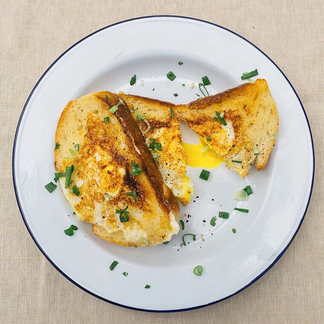 Bulls Eye Breakfast Toast Recipe The Feedfeed