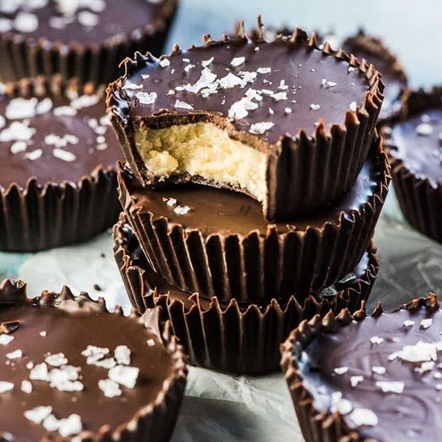 Vanilla Cashew Butter Chocolate Cups by theendlessmeal Quick & Easy