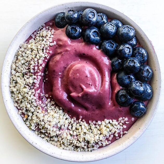 Acai-Blueberry Smoothie Bowl