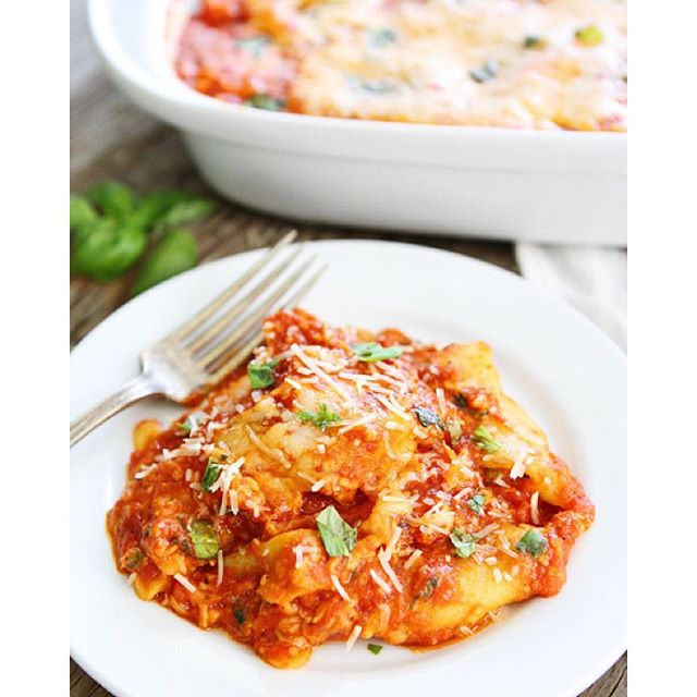 Quick & Easy Ravioli Lasagna recipe by Maria Lichty | The Feedfeed