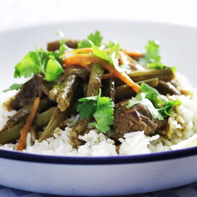 Beef green best sale curry slow cooker