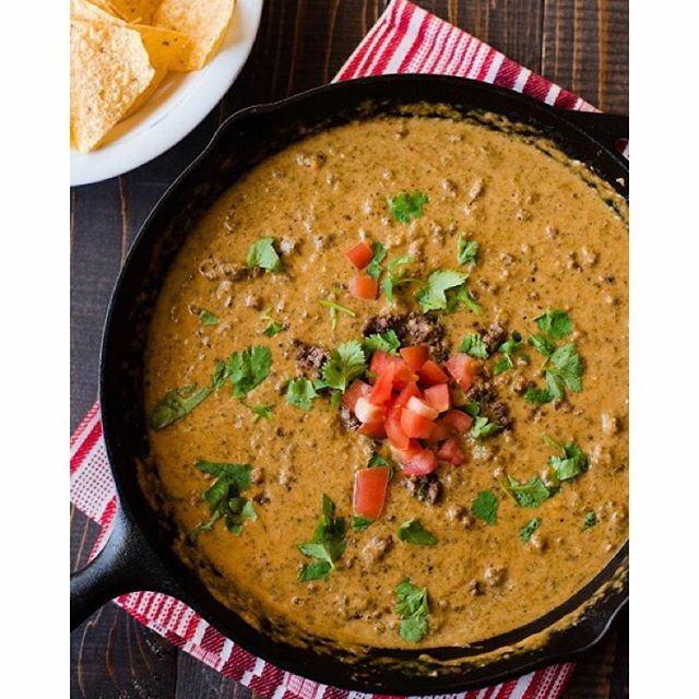 Spicy Beef Queso Dip Recipe By Lacey Baier The Feedfeed