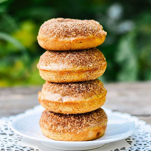 Baked Apple Cider Buttermilk Doughnuts by kelsey_thefarmersdaughter ...