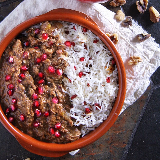 Persian Chicken And Squash Stew With Pomegranate (khoresh-e FesenjĀn ...