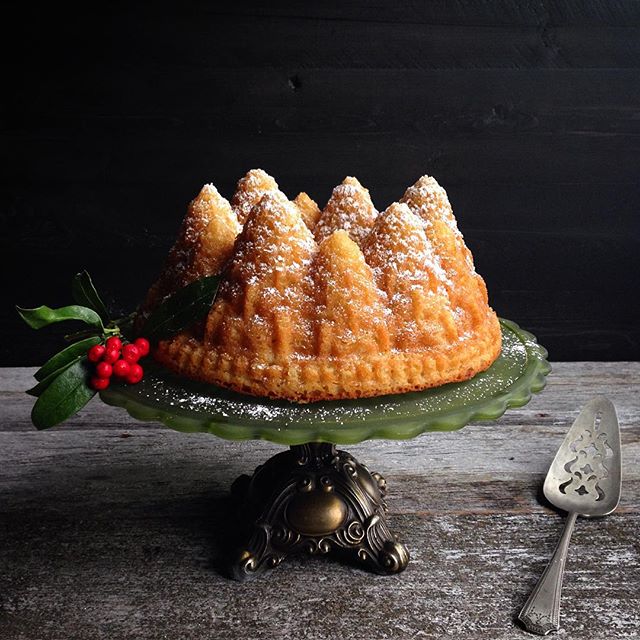 Christmas Holiday Fir Tree Bundt Cake  Christmas bundt cake, Nigella  christmas, Bundt cake