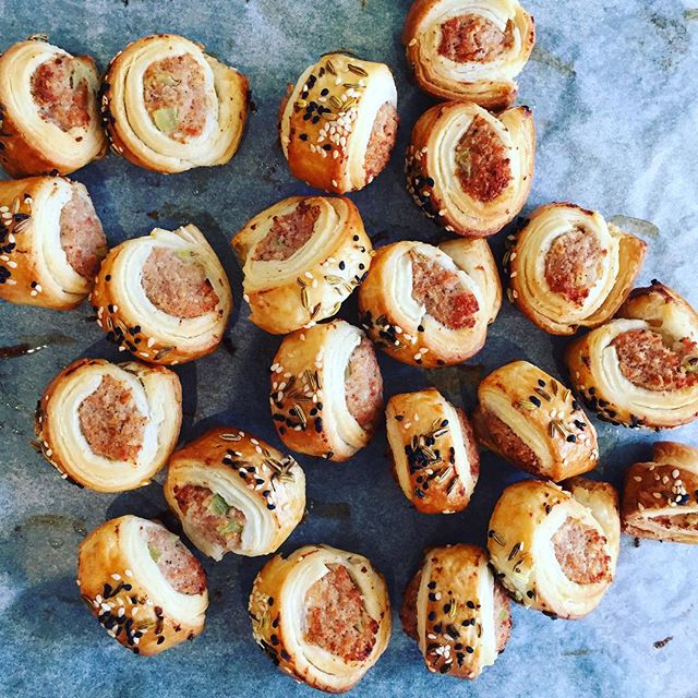 Bacon, Fennel And Sausage Black Sesame Seed Rolls recipe