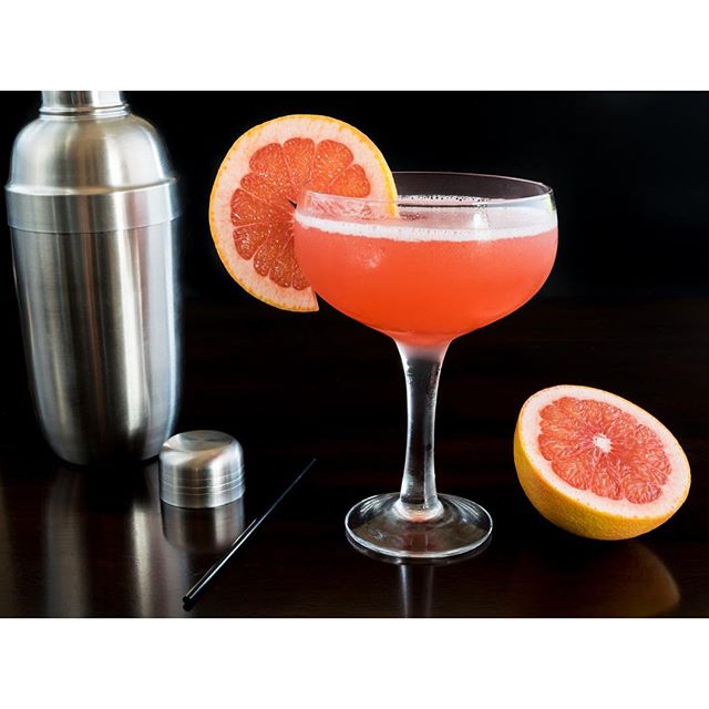 grapefruit cocktail mixer