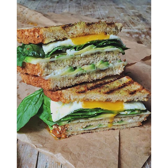 Avocado, Spinach And Fried Egg Sandwich Recipe | The Feedfeed