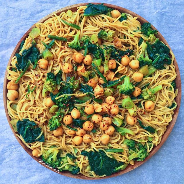 Vegan Curry Noodles! by healthiecook | Quick & Easy Recipe | The Feedfeed