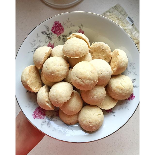 Easy Snowball Dog Treats by vanessabaked Quick & Easy Recipe The