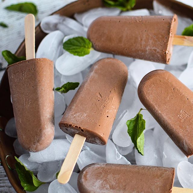 Mint Chocolate Fudge Pops by thenaturalnurturer Quick & Easy Recipe