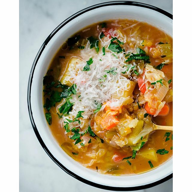 cabbage red lentil soup