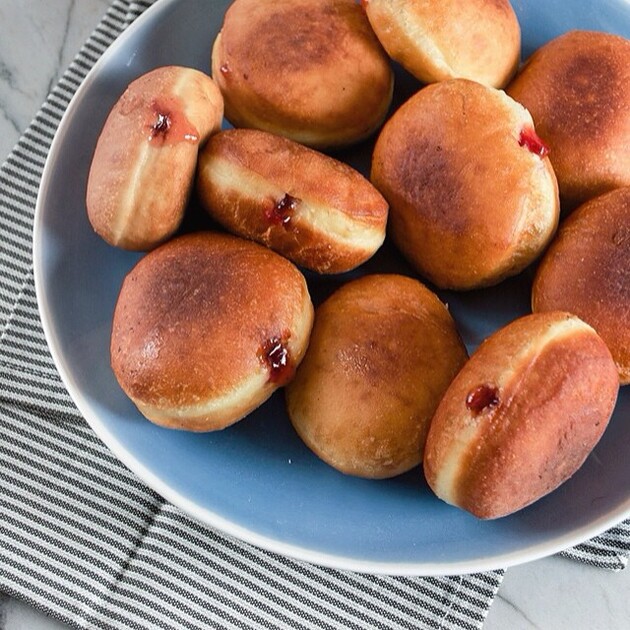 Peach Preserve Pastry Cream Filled Doughnuts Recipe