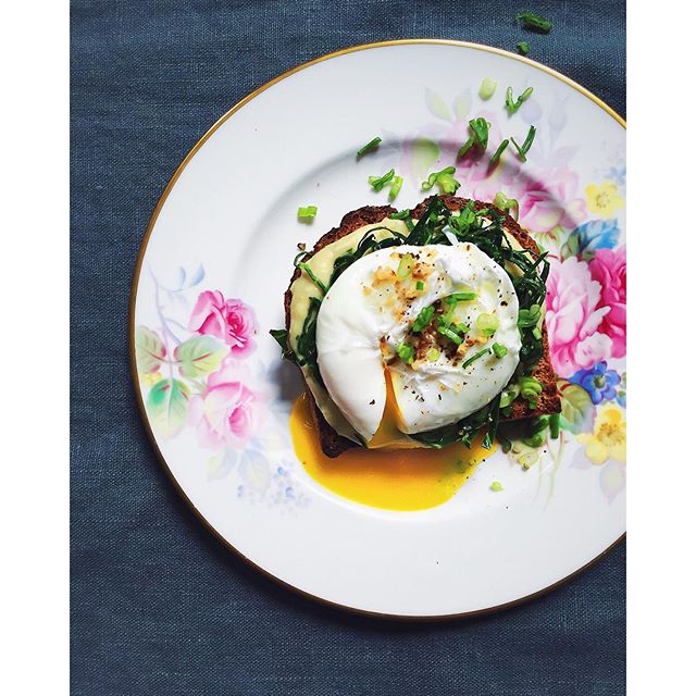 Poached Egg On Toast With White Bean Hummus And Collard Greens recipe