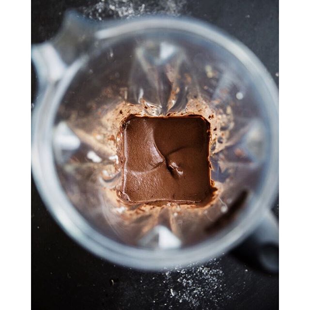 Raw Cacao Fudge Frosting by cookrepublic Quick & Easy Recipe The