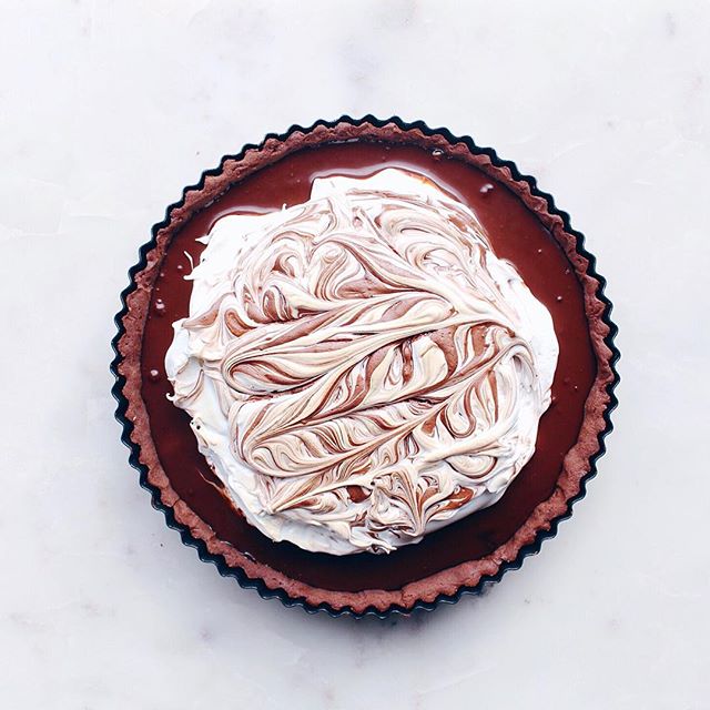Chocolate Pudding Pie With Marbled Meringue recipe by The Sweet