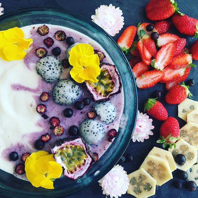 Custard Apple Smoothie Bowl by the_sunkissed_kitchen Quick & Easy