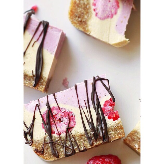 Mini No-Bake Kit Kat Cheesecakes - The Little Blog Of Vegan