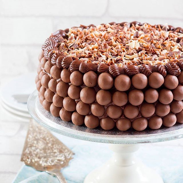 Chocolate Dream Cake by errenskitchen Quick & Easy Recipe The Feedfeed