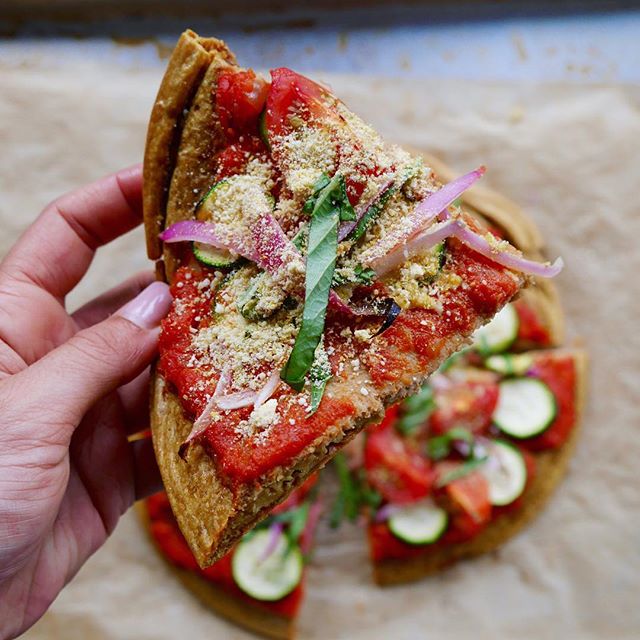 Quinoa Crusted Pizza recipe