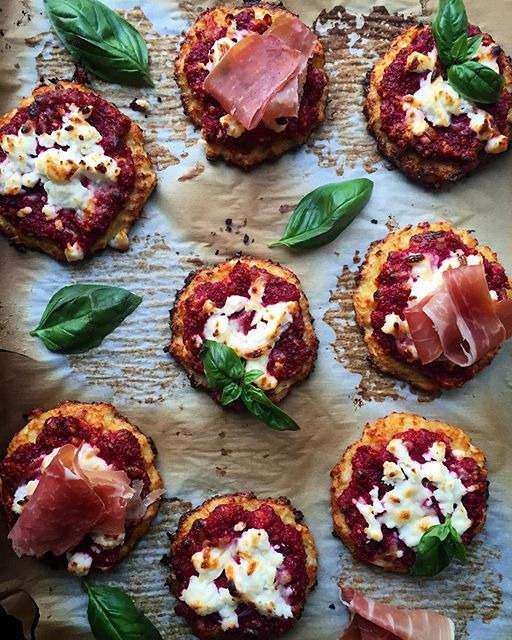 Mini Cauliflower Pizzas With Beet Pesto Goat Cheese And Prosciutto Recipe By Sara Vajda The Feedfeed