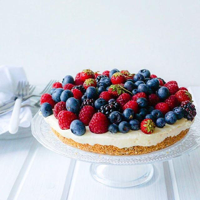 No Bake Lemon Berry Cheesecake Recipe | The Feedfeed
