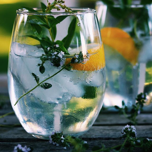 Lemon Thyme Sparkling Cocktail Recipe The Feedfeed