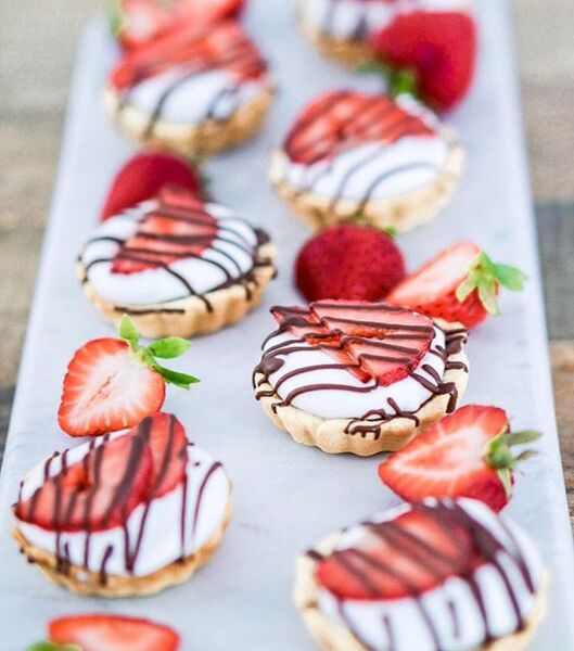 Mini Strawberry Tarts Gluten Dairy Free Recipe By Lindsay Surowitz The Feedfeed