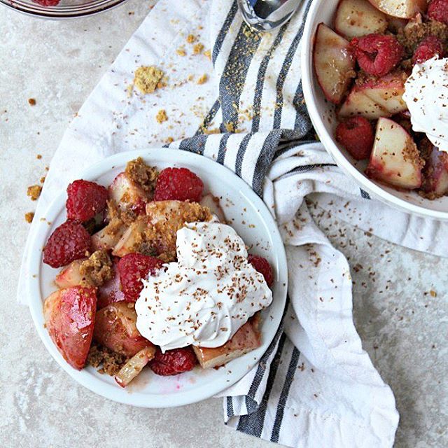 Graham Cracker Peach Crumble Parfait Recipe The Feedfeed