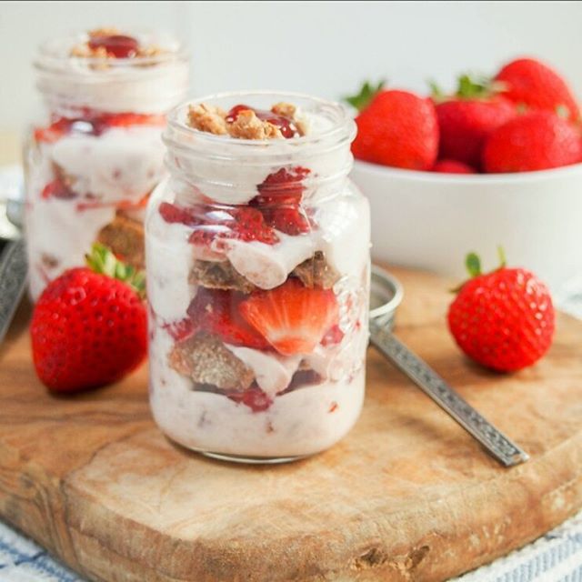 Strawberry Yogurt Parfait by carolinescooking | Quick & Easy Recipe ...