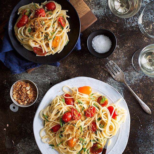 Tomato Basil Spaghetti With Crispy Toasted Bread Crumbs Recipe | The ...