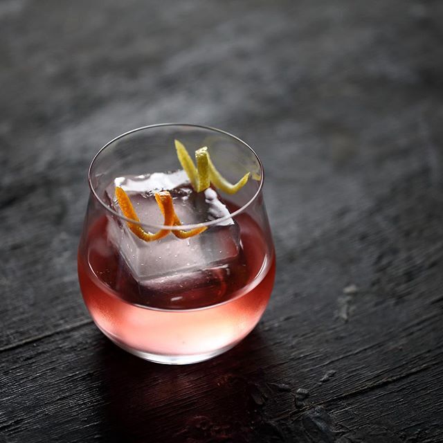 Gin Old Fashioned Cocktail Recipe By Pavlo The Feedfeed