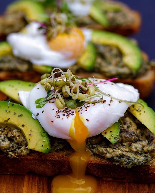 Fenugreek And Spinach Dip Atop Beer Bread by delusciousbites Quick