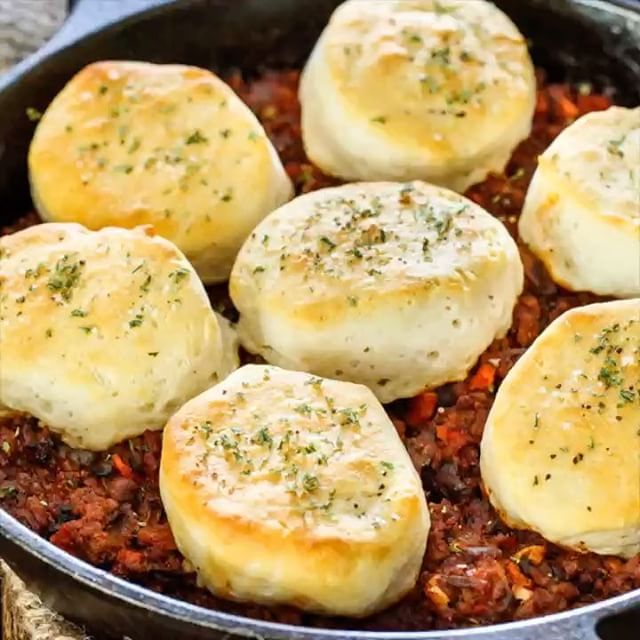 Sloppy Joe Casserole With Flaky Biscuits