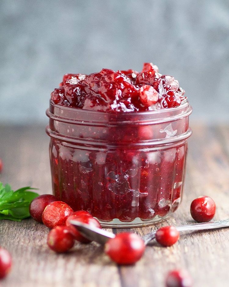 Quick And Easy Fresh Cranberry Sauce Recipe | The Feedfeed