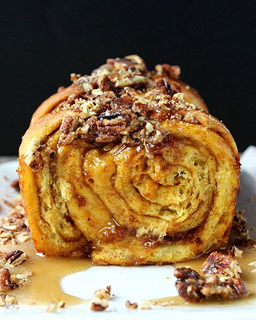 Pumpkin Cinnamon Roll Bread With Pecan Praline Glaze By Wrytoasteats 