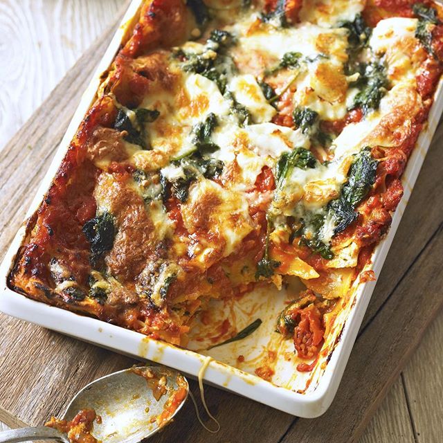 Lasagna With Squash, Ricotta, And Spinach by juliejamesfood | Quick ...