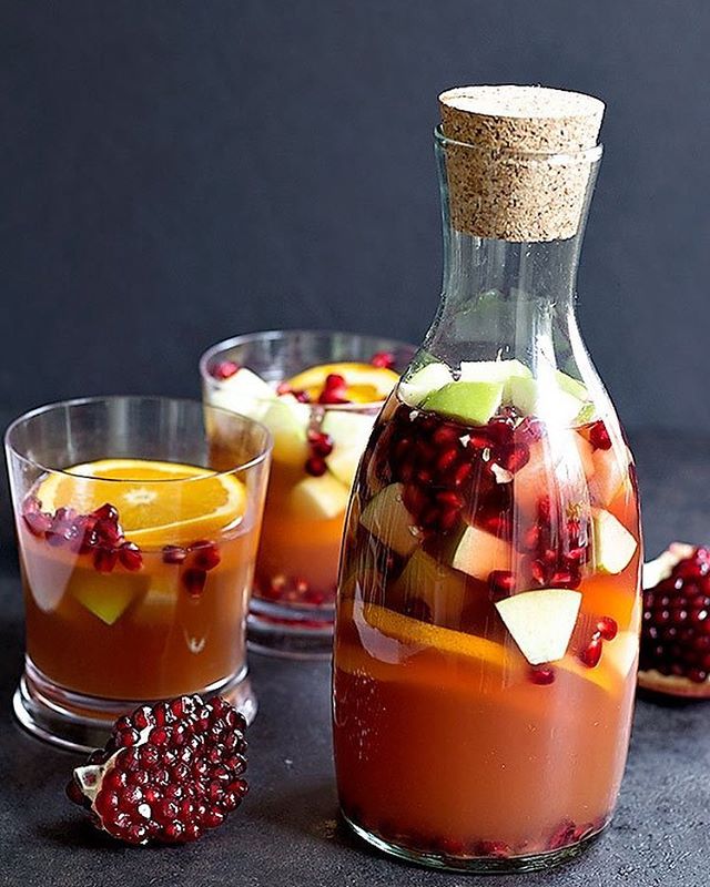 Mulled Cranberry Apple Cider With Oranges And Pomegranate Arils Recipe By Shadi Unicorns In The Kitchen The Feedfeed