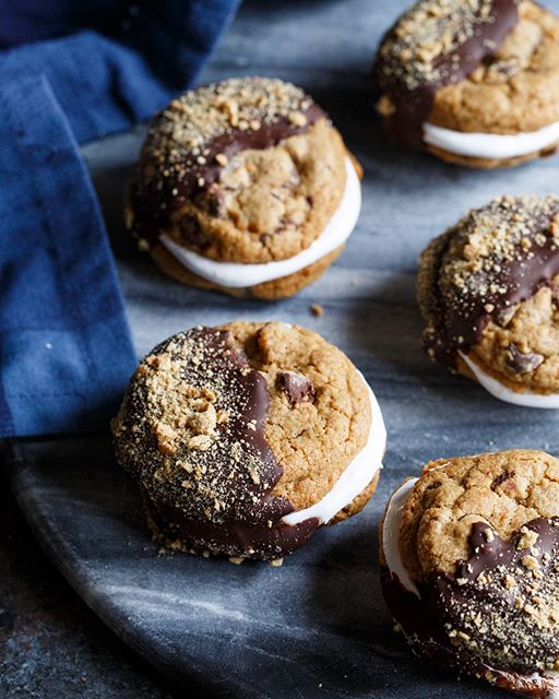 Dark Chocolate S'mores Sandwich Cookies With Recipe The Feedfeed