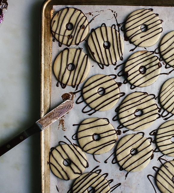 Cookie Rings With Chocolate Fudge Drizzle recipe by adrianna adarme