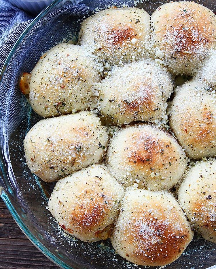 Pepperoni Pizza Rolls Recipe The Feedfeed