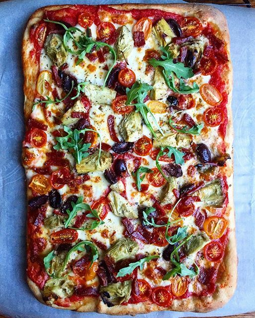 Black Olive Pizza