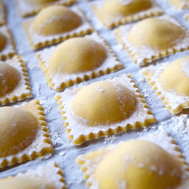 Goat Cheese & Roasted Garlic Ravioli Recipe 