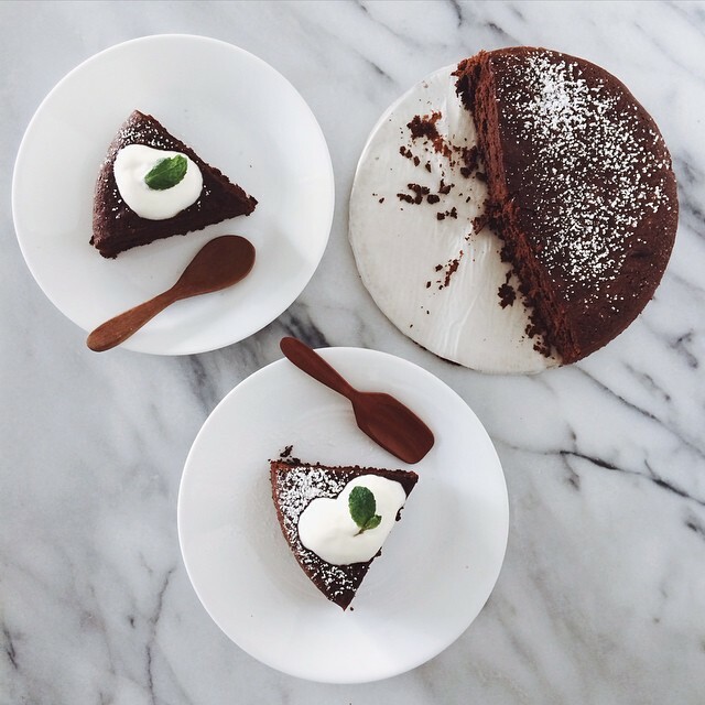 Almost Flourless Dark Chocolate Cake By Vickiima Quick Easy Recipe The Feedfeed