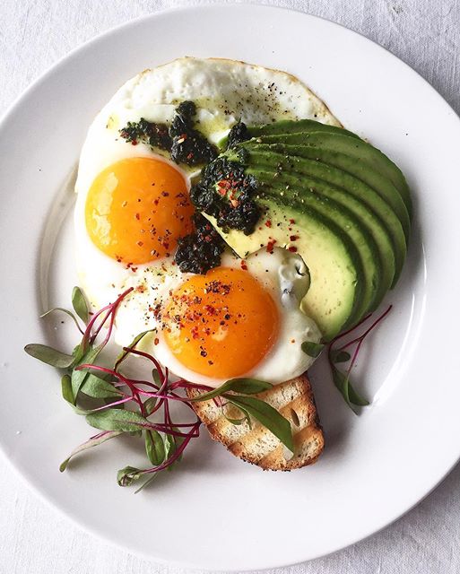 Toasted Brioche With Fried Eggs, Avocado & Pesto by brat_h_ Quick