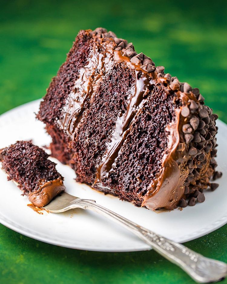 The Best Chocolate Cake Recipe - Mom Needs Chocolate