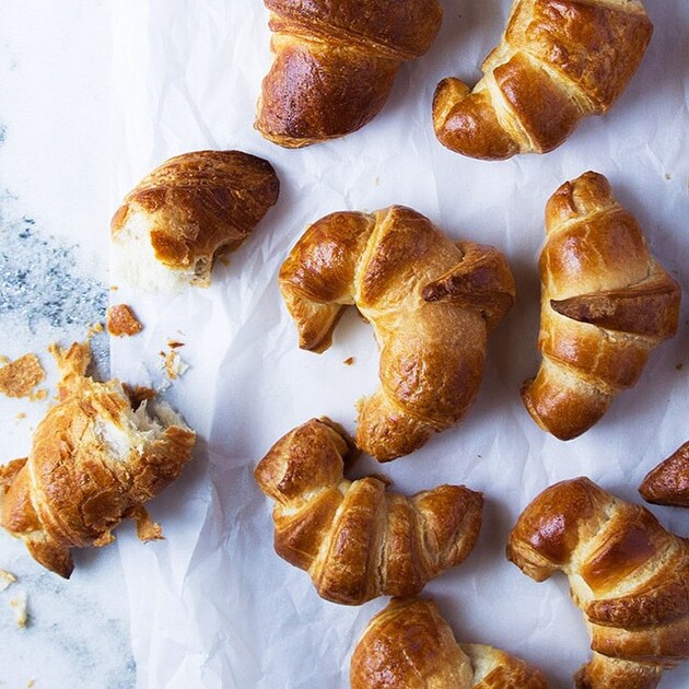 Homemade Flaky Croissants Recipe (Popular Recipe!) - Butter and Bliss