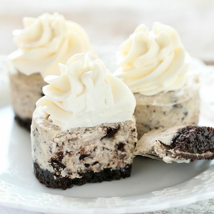 No-Bake Oreo Cheesecake - Live Well Bake Often