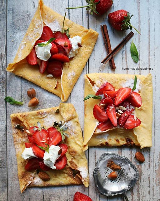 Cinnamon Crepes With Strawberries, Ricotta & Almonds by homemade.is ...